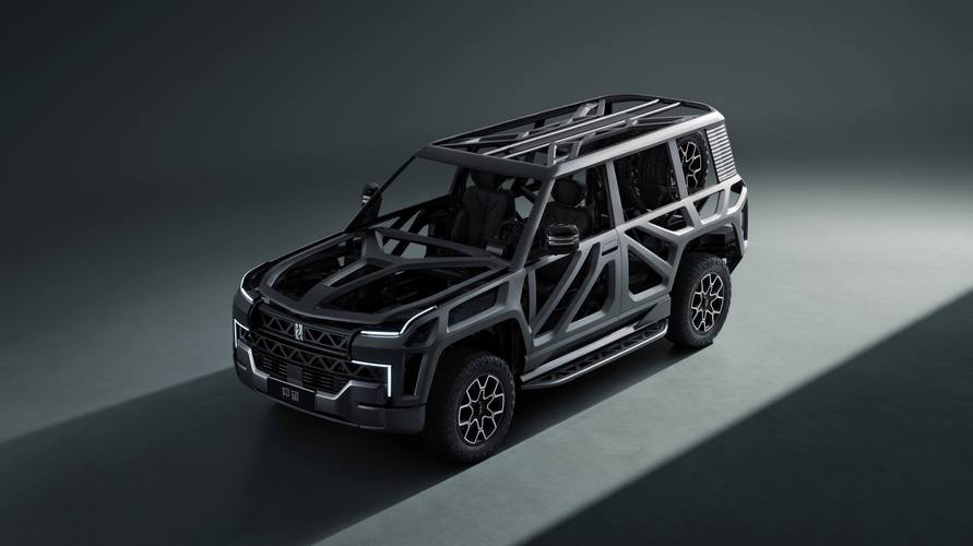 重庆巫溪县银建兴企业管理咨询仰望U8硬派越野的科技魅力，国能汽车对传统燃油车市场的冲击